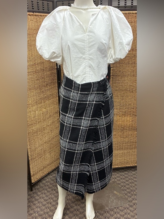 Talbots Dresses & Skirts - Talbots Petite Plaid Wrap Skirt Wool Blend Fringe Midi Black White Size 12
